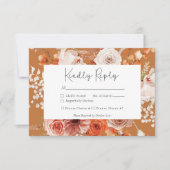 Boho Burnt Orange Fall Floral Monogramm Rust RSVP Karte (Vorderseite)