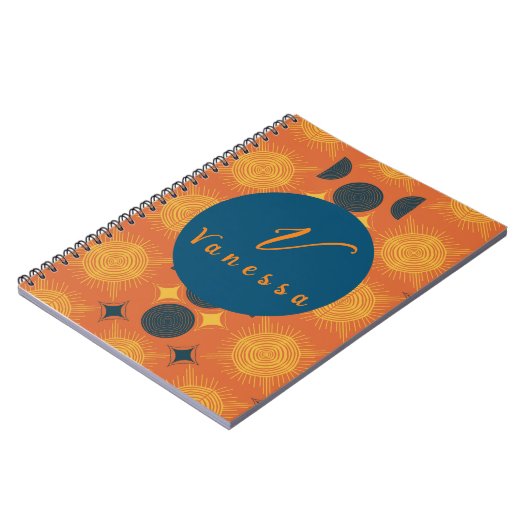 Boho Celestial Sun Moon Orange Monogram Script Notizblock (Linke Seite)