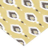 Boho chelgelbe Ikat-Tribal-Muster Monogramm Kurzer Tischläufer (Ecke)