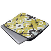 Boho chic black and gelb ikat tribal pattern laptopschutzhülle (Vorne Knopf)