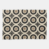Boho Chic Black & Beige Geometric Pattern Geschirrtuch (Horizontal)