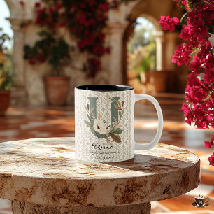 Boho-Chic-Blumen-Monogramm-Tasse - Uma Zweifarbige Tasse