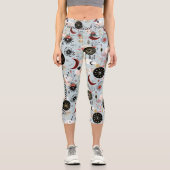 Boho Chic Celestial - Pastel Blues & Rich Hues Capri Leggings (Vorderseite)