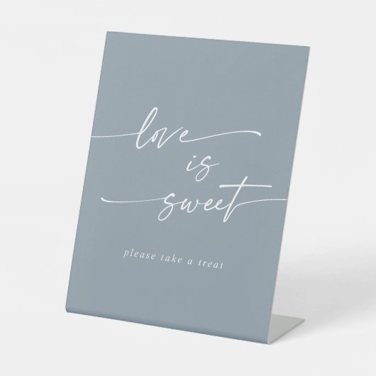 Boho Chic Dusty Blue Liebe ist süße Hochzeit Sockelschild (Vorderseite)