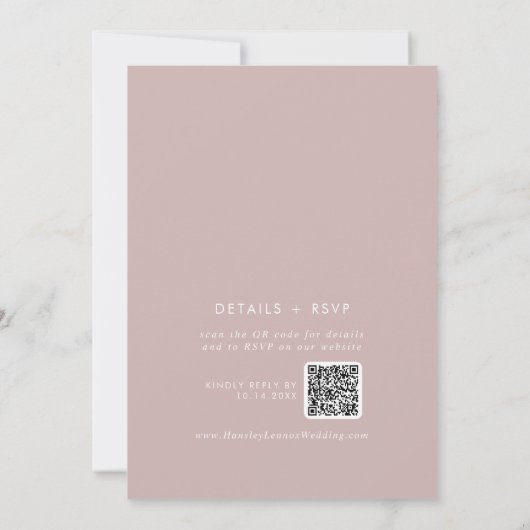 Boho Chic Dusty Rose Pink Monogram QR Code Wedding Einladung (Rückseite)