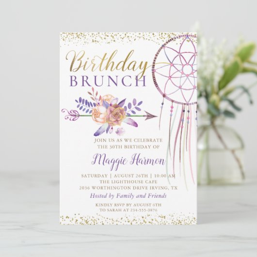Boho Chic Floral Dreamcatcher Birthday Brunch Einladung (Stehend Vorderseite)