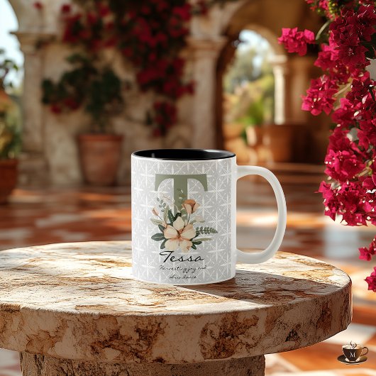 Boho Chic Floral Monogram Tasse - Tessa