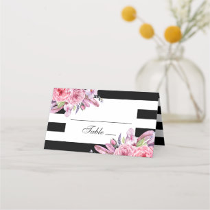 Boho-chic-Hochzeit. Gartenblumen. Moderne Blumenar Platzkarte