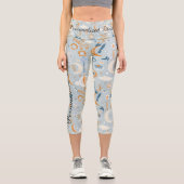 Boho Chic Lunar Harmony - Soft Blues & Golden Hues Capri Leggings (Vorderseite)