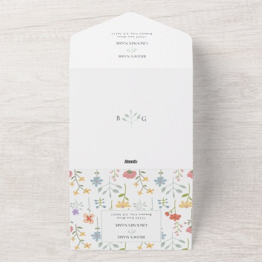 Boho Chic Wildblumen Moderne Blumenhochzeit All In One Einladung (Außenbereich)