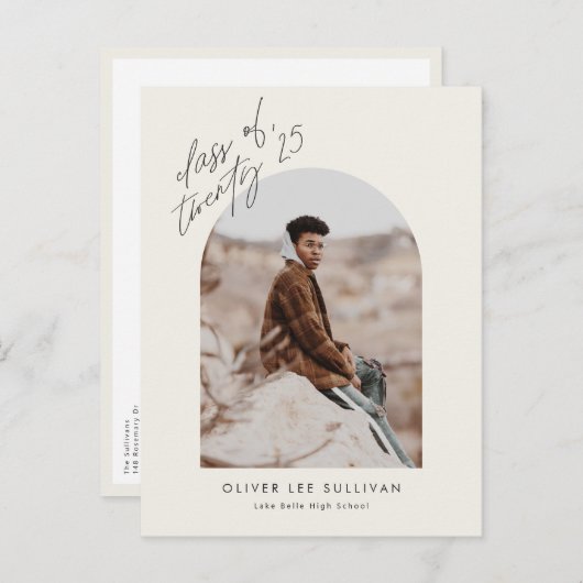 Boho Class of 2025 Arch Foto Abschluss Einladungspostkarte (Vorne/Hinten)