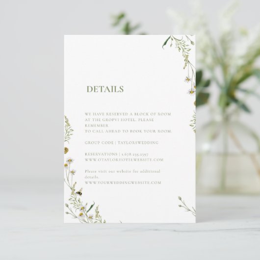 Boho Daisy Beidge Wildblume Hochzeitsdetails RSVP Karte (Stehend Vorderseite)