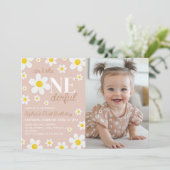 Boho Daisy Bloom Einladung zum ersten Geburtstag F (Stehend Vorderseite)