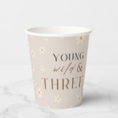 Boho Daisy Floral Young Wild & DREE Cups Pappbecher (Vorderseite)