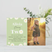 Boho Daisy Two Floral Green Bohemisch 2. Geburtsta Einladung (Stehend Vorderseite)