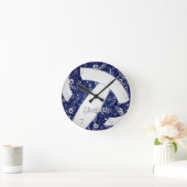Boho doodle blühende Blauvolleyball Runde Wanduhr (Zuhause)