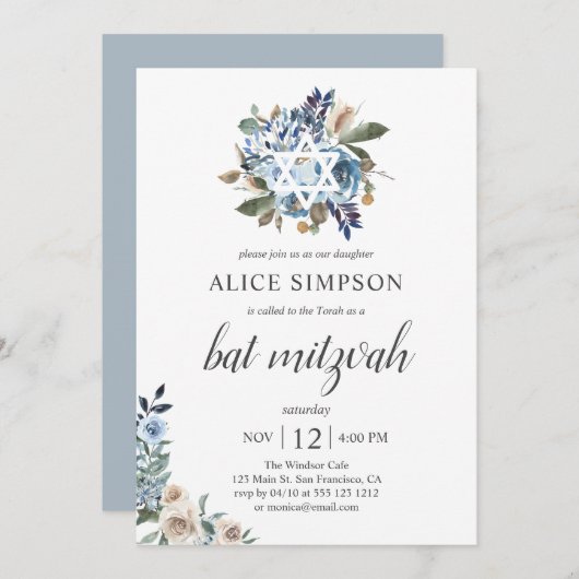 Boho Dusty Blue Beige Blume Bat Mitzvah Einladung (Vorne/Hinten)