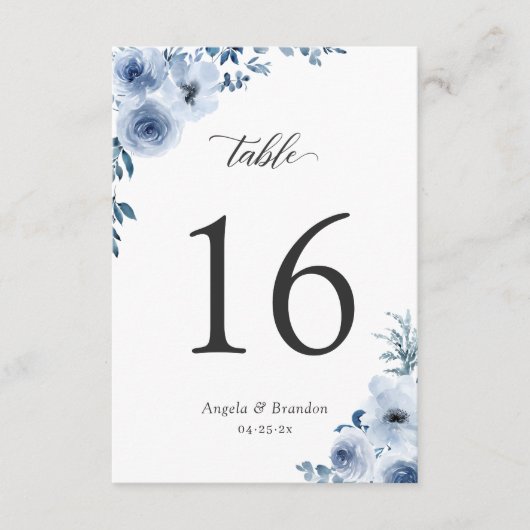 Boho Dusty Blue Floral Wedding Tischnummer Card (Vorderseite)
