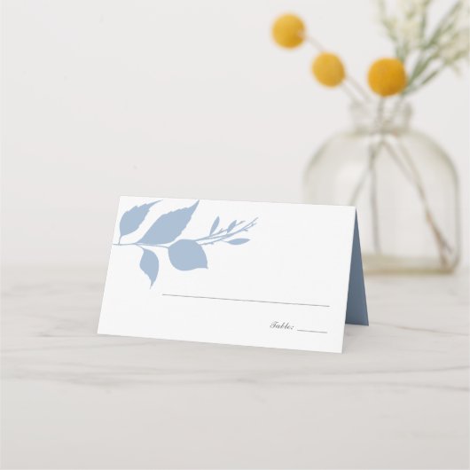 Boho Dusty Blue Foliage Wedding Platzkarte (Vorderseite)