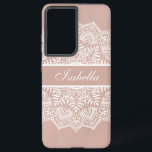 Boho Dusty Rose und White Mandala Individuelle Nam Samsung Galaxy Hülle<br><div class="desc">Die Einführung der Boho Dusty Rose Mandala Individuelle Name Samsung Galaxy S21 Fall! Mit diesem einzigartigen und auffälligen Accessoire fügen Sie Ihrem Handy eine Touch personalisierten Stils hinzu. Es wurde auf einer matt Terrakotta Basis gebaut und zeichnet sich durch ein atemberaubendes, weißes Mandala-Design aus, das böhmischen Charme ausstrahlt. Aber das...</div>