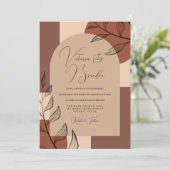 Boho Earth Tone Arch Foliage Terracotta Wedding Einladung (Stehend Vorderseite)