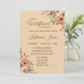 Boho Eine kleine Wildblume Girl Babydusche Einladung (Stehend Vorderseite)