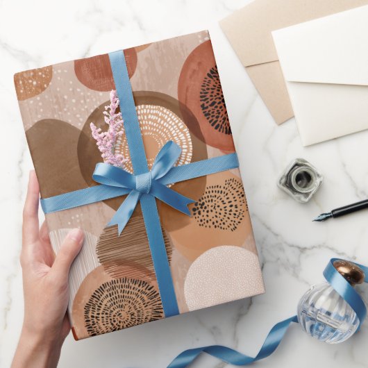 Boho Erdtöne Terrakotta Geometrisches Muster Geschenkpapier (Schenken)