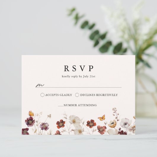 Boho Fall Florals Butterfly Wedding RSVP Karte (Stehend Vorderseite)
