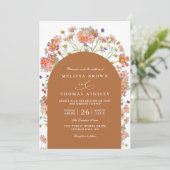 Boho Fall Wildflower Terracotta QR Code Wedding Einladung (Stehend Vorderseite)