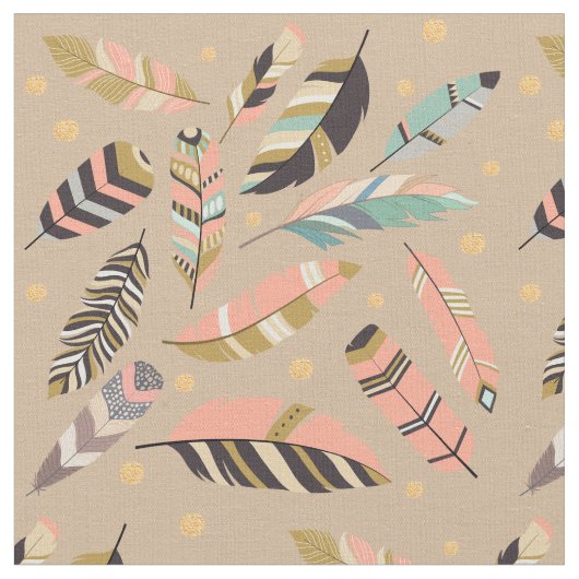 Boho Feathers on Tan Stoff (Nahaufnahme)
