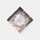 Boho Feathers Wreath & String Lights Brautparty Serviette (Ecke)