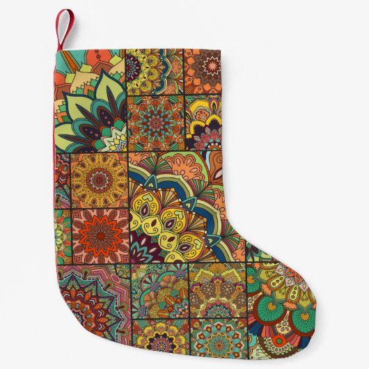 Boho Fliesen: farbiges Patchwork nahtlos Muster Kleiner Weihnachtsstrumpf (Vorderseite)