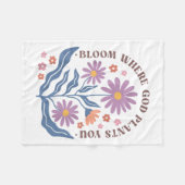 Boho Floral Bloom Where God Plants You Cute Motiva Fleecedecke (Vorderseite (Horizontal))