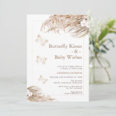 Boho Floral Butterfly Kisses Baby Shower Einladung (Stehend Vorderseite)