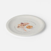 Boho Floral Coffee "Liebe is Brewing" Brautparty Pappteller (Schrägansicht)