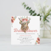 Boho Floral Cow Print Western Brautparty Einladung (Stehend Vorderseite)