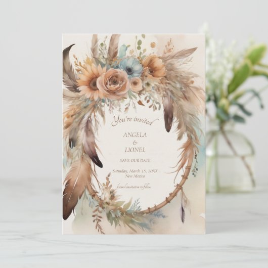 Boho Floral Feather Dreamcatcher Wedding Save The Date (Stehend Vorderseite)