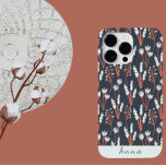 Boho Floral Midnight Blossom Case-Mate iPhone 14 Pro Max Hülle<br><div class="desc">Erhöhen Sie Ihr iPhone 14 Pro Max mit unserem atemberaubenden Boho Midnight Blossom Designgehäuse personalisiert mit Ihrem Namen! Dieser Fall, der sich der Schönheit des böhmischen Chic verschrieben hat, verbindet komplexe niedliche Blumenmuster mit einer Touch moderner Magie von Mitternacht. Personalisiert mit Ihrem Namen für eine benutzerdefinierte Touch. Machen Sie Ihr...</div>