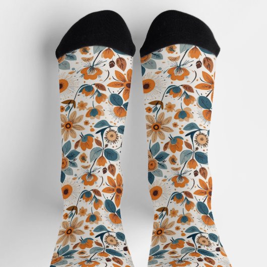 Boho Folk Art Wildflower Meadow Rust Teal Floral Socken (Oben)