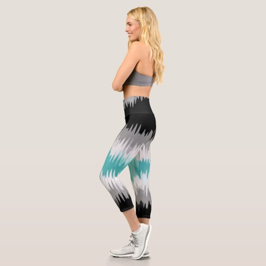 Boho Funky Wavy Abstrakt Libramasculine Prilag Capri Leggings (Links)