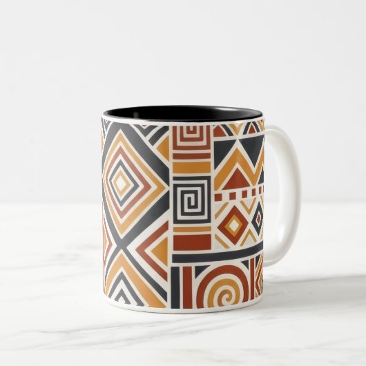 "Boho Geometric Pattern Mug, Earthy Tones Cup Zweifarbige Tasse (VorderseiteRechts)