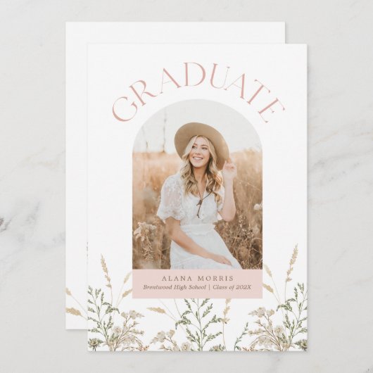 Boho Graduate Arch Pink und Green Abschluss Foto Einladung (Vorne/Hinten)