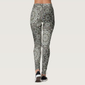 Boho Gray Black Mandala Pattern Leggings (Rückseite)