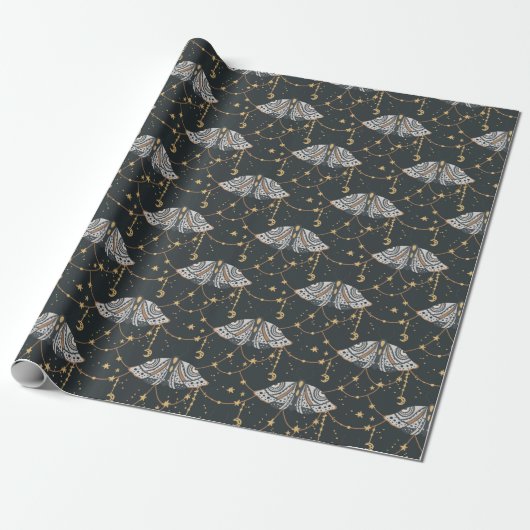 Boho Gray Celestial Moth Pattern Geschenkpapier (Ungerollt)
