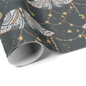 Boho Gray Celestial Moth Pattern Geschenkpapier (Rolleneckpunkt)