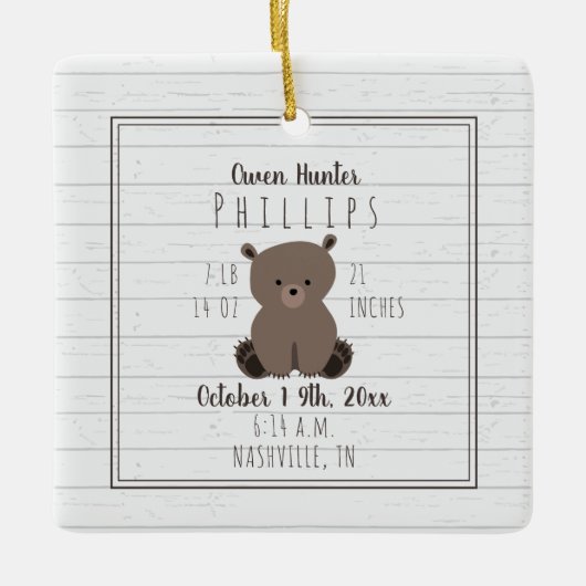 Boho Grey Wood Bear Cub Baby Boy Birth Stats Keramikornament (Vorderseite)