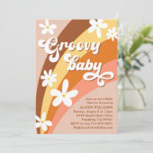 Boho Groovy Retro Daisies Rainbow Baby Shower Einladung (Stehend Vorderseite)