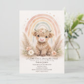 Boho Highland Cow Neutral Rainbow Baby Shower Einladung (Stehend Vorderseite)