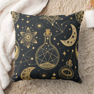 Boho Himmelsdesign mit goldenen Alchemie-Symbolen Kissen