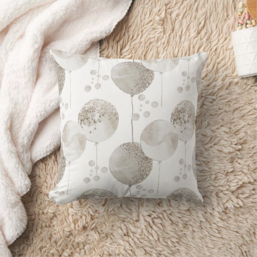 Boho in Neutralen: Kinderzimmer Kissen mit Balloon (Decke)